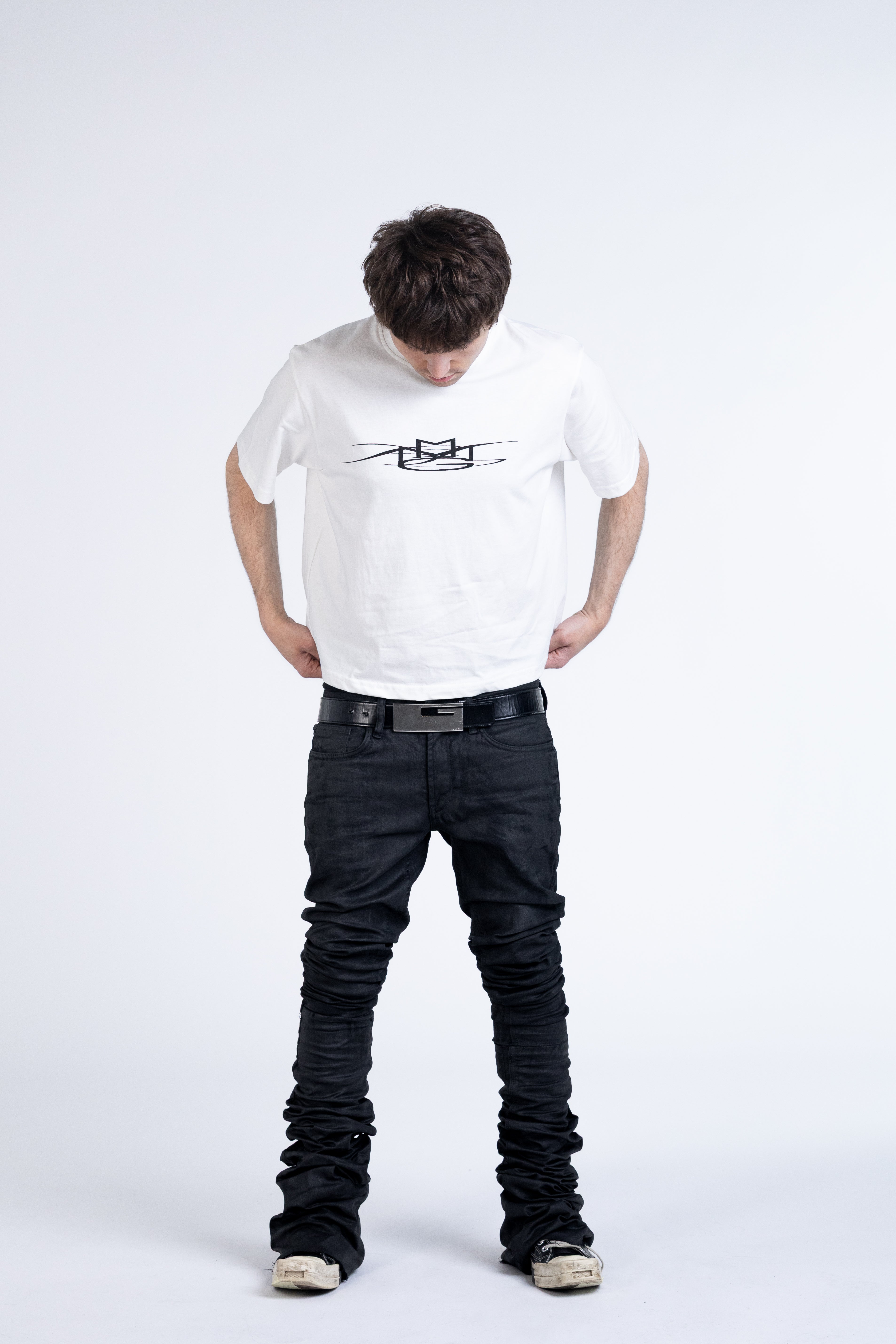 may*ach logo white tee