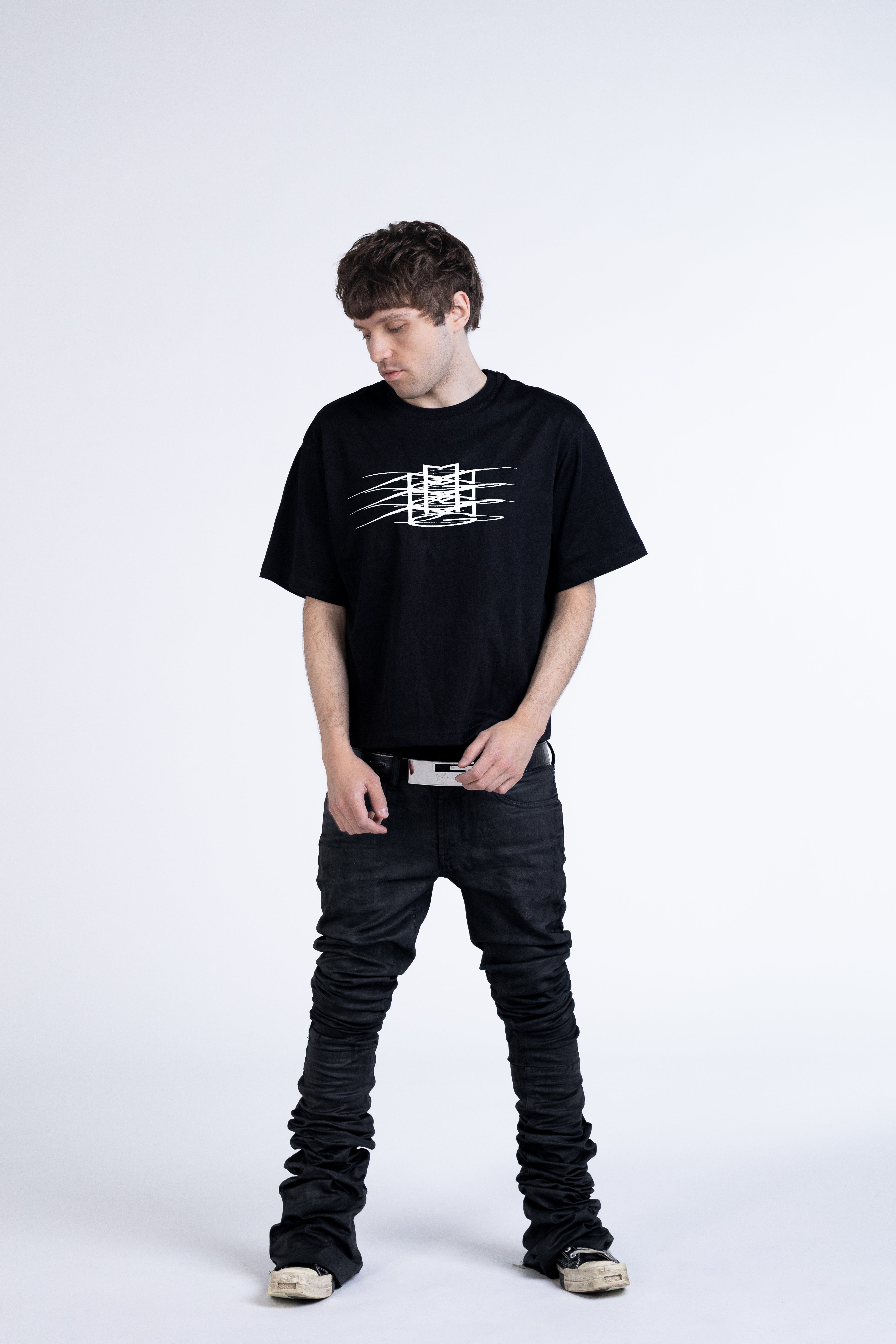 may*ach tripple logo black tee